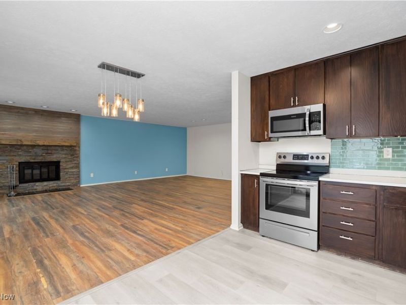 17933 Cliffside Drive, Strongsville, OH 44136 Photo 16