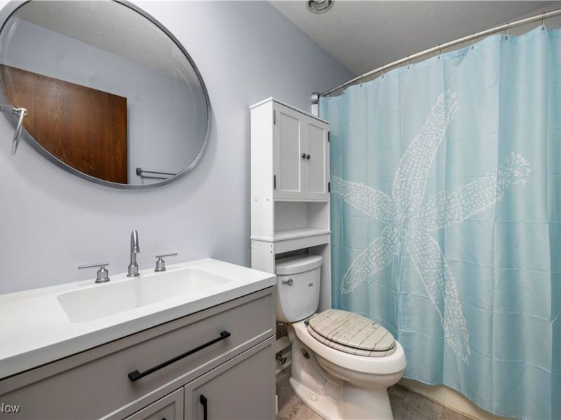 17933 Cliffside Drive, Strongsville, OH 44136 Photo 23