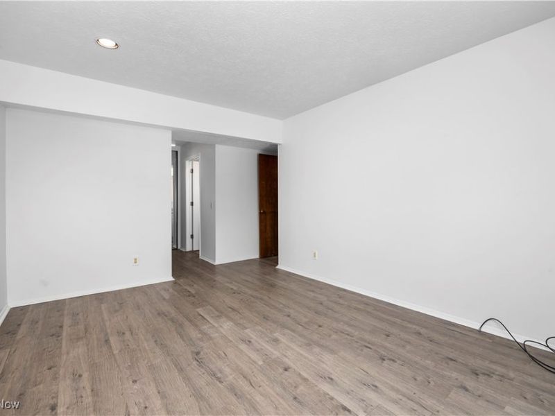 17933 Cliffside Drive, Strongsville, OH 44136 Photo 26