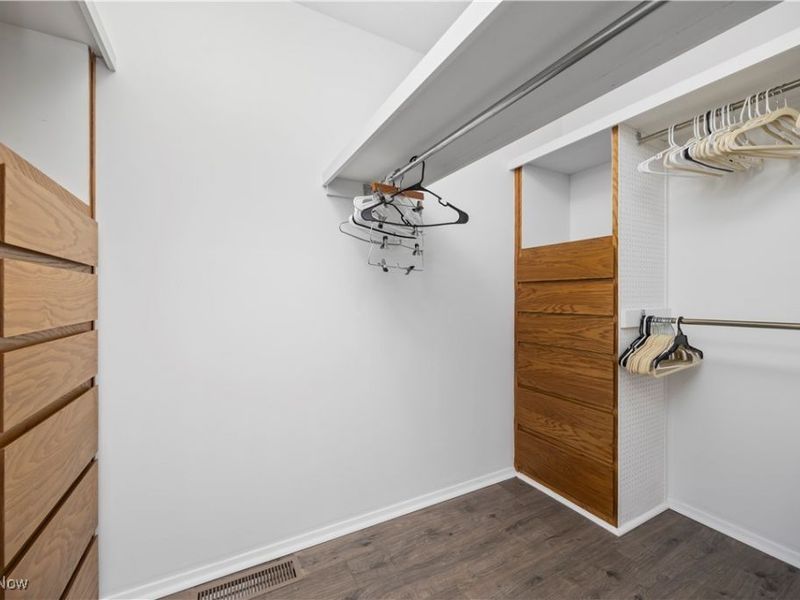 17933 Cliffside Drive, Strongsville, OH 44136 Photo 28