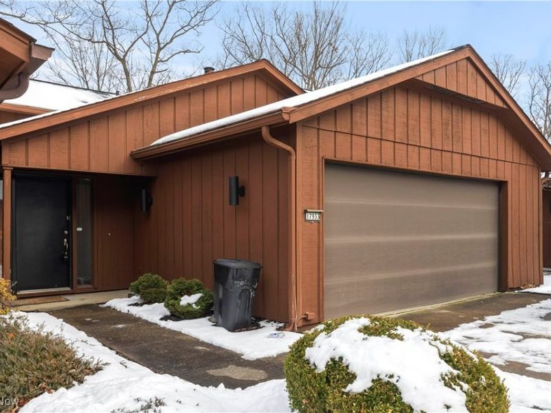 17933 Cliffside Drive, Strongsville, OH 44136 Photo 34