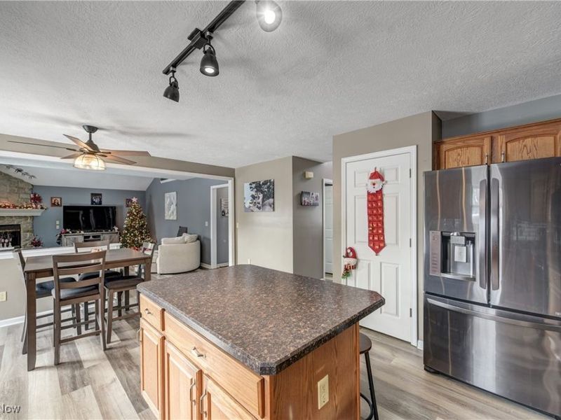 16367 Prospect Road, Strongsville, OH 44149 Photo 10