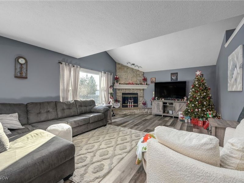 16367 Prospect Road, Strongsville, OH 44149 Photo 12