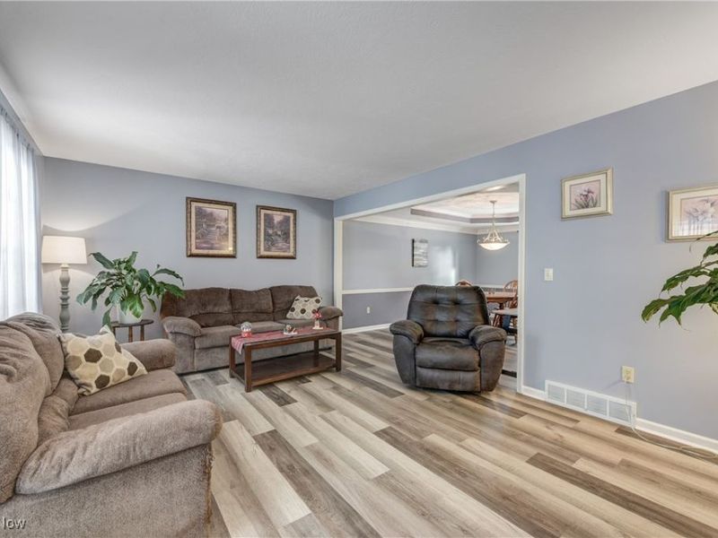 16367 Prospect Road, Strongsville, OH 44149 Photo 4