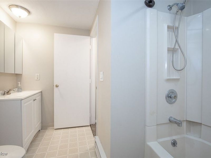 6501 Fox Tail Lane, Amherst, OH 44001 Photo 31