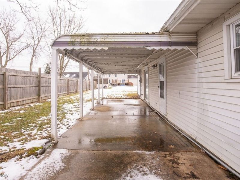 6501 Fox Tail Lane, Amherst, OH 44001 Photo 33