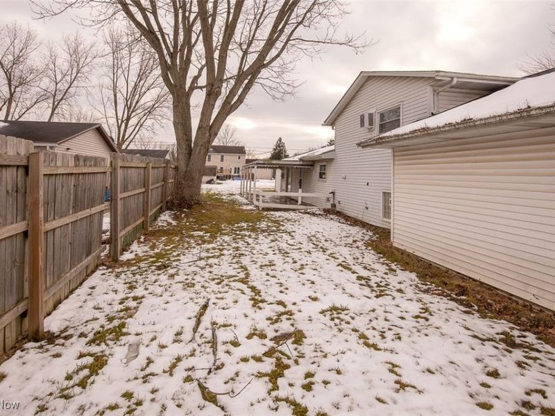 6501 Fox Tail Lane, Amherst, OH 44001 Photo 34