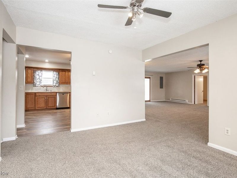 6501 Fox Tail Lane, Amherst, OH 44001 Photo 6