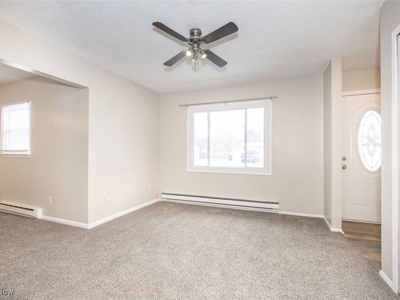 6501 Fox Tail Lane, Amherst, OH 44001 Photo 7