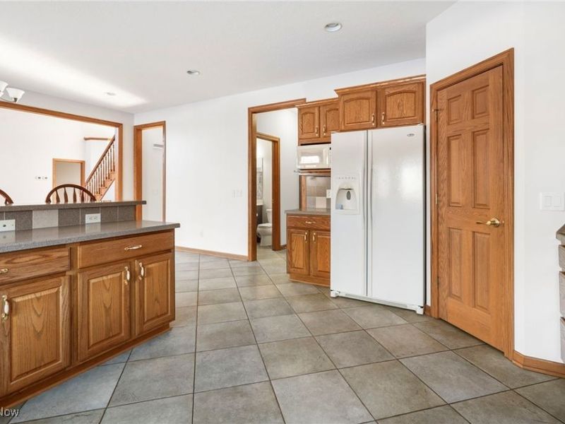 1847 Woodthrush Street NE, Canton, OH 44721 Photo 10