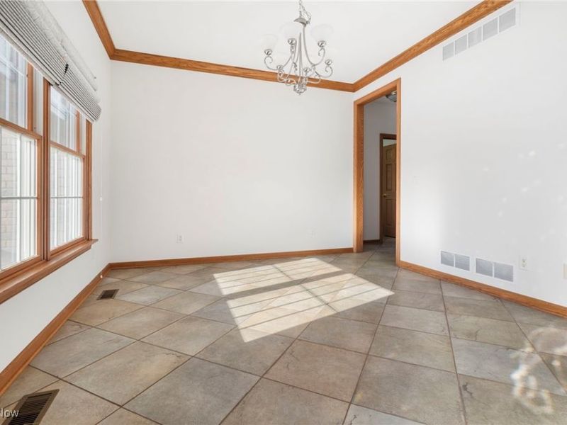 1847 Woodthrush Street NE, Canton, OH 44721 Photo 19