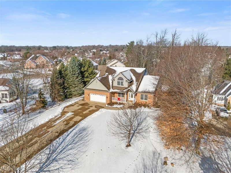 1847 Woodthrush Street NE, Canton, OH 44721 Photo 2