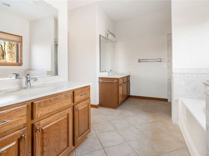 1847 Woodthrush Street NE, Canton, OH 44721 Photo 23