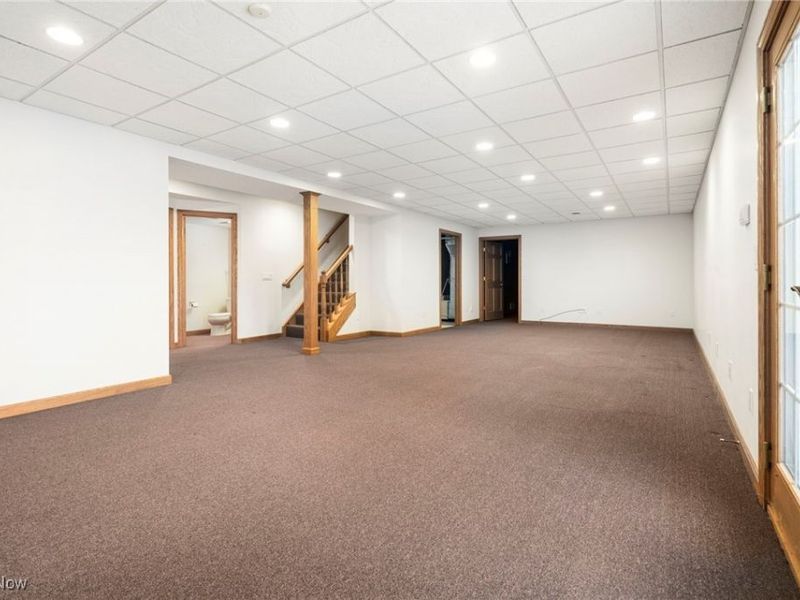 1847 Woodthrush Street NE, Canton, OH 44721 Photo 32