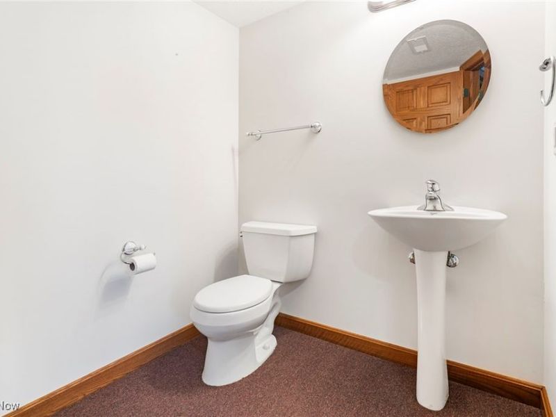 1847 Woodthrush Street NE, Canton, OH 44721 Photo 35