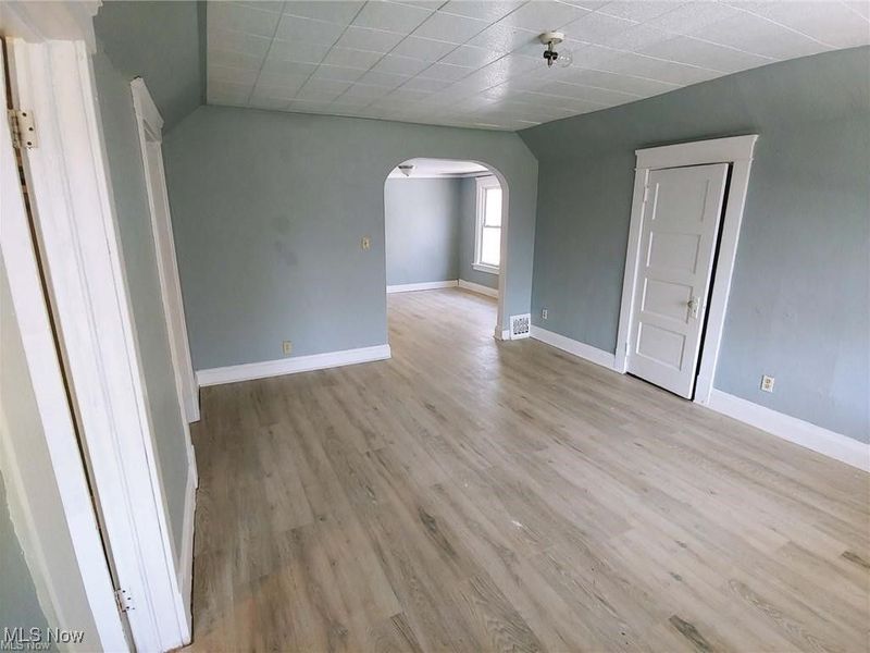 10005 Cumberland Avenue, Cleveland, OH 44104 Photo 7