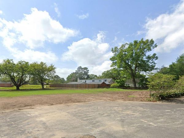 520 Montrose Avenue, Lafayette, LA 70503