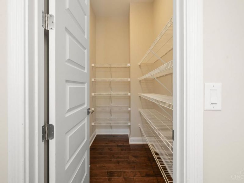 4051 Falling Creek Court, Sharonville, OH 45241 Photo 14