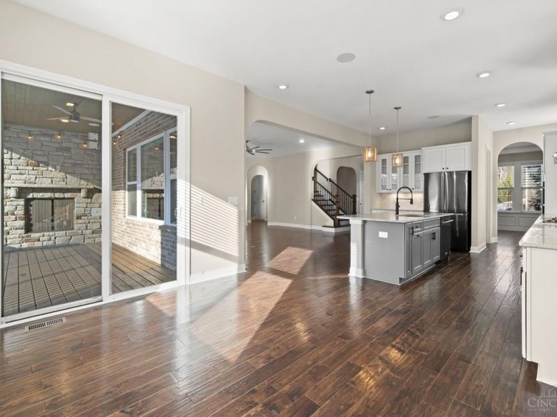 4051 Falling Creek Court, Sharonville, OH 45241 Photo 16