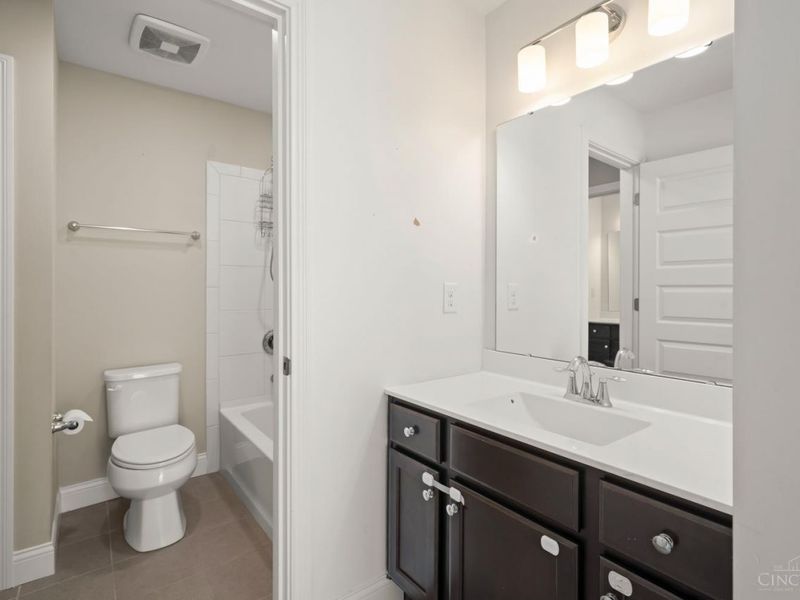 4051 Falling Creek Court, Sharonville, OH 45241 Photo 29