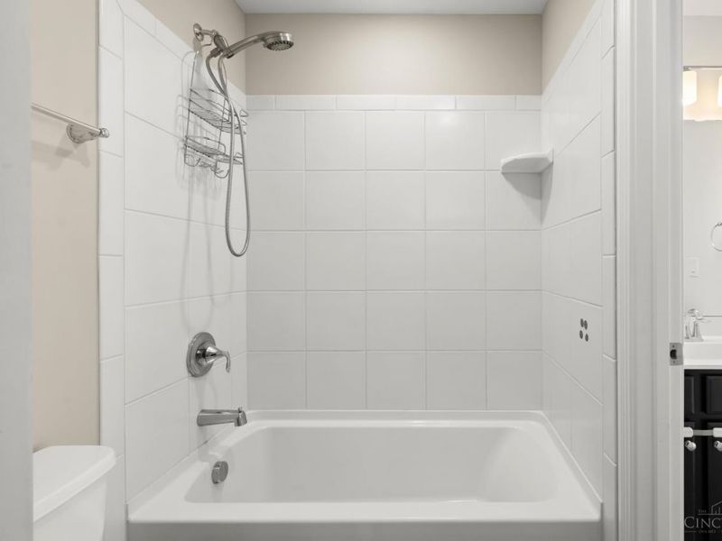 4051 Falling Creek Court, Sharonville, OH 45241 Photo 30