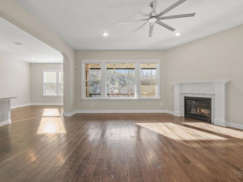 4051 Falling Creek Court, Sharonville, OH 45241 Photo 6