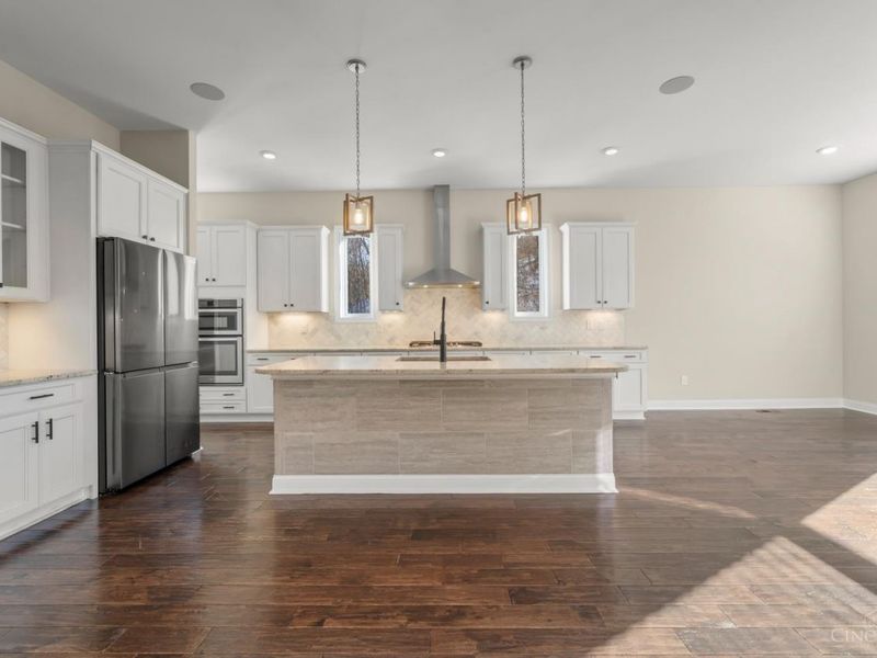 4051 Falling Creek Court, Sharonville, OH 45241 Photo 8