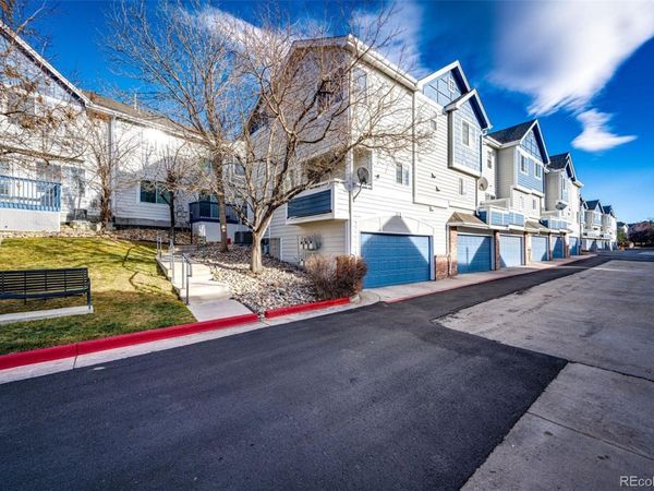 1372 S Cathay Court, Unit 104, Aurora, CO 80017