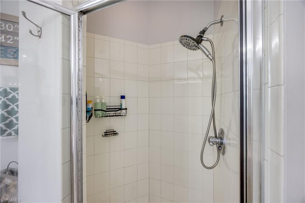 1320 Mariposa Cir, Unit 104, Naples, FL 34105 Photo