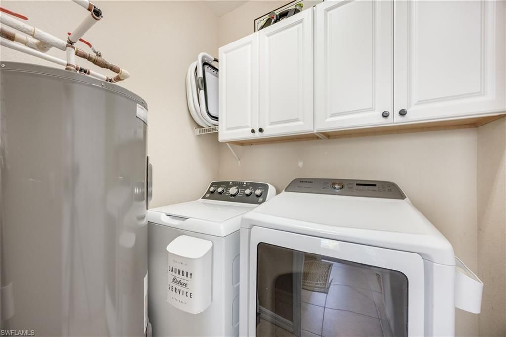 1320 Mariposa Cir, Unit 104, Naples, FL 34105 Photo