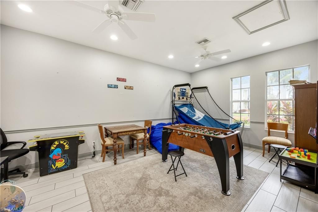 1320 Mariposa Cir, Unit 104, Naples, FL 34105 Photo