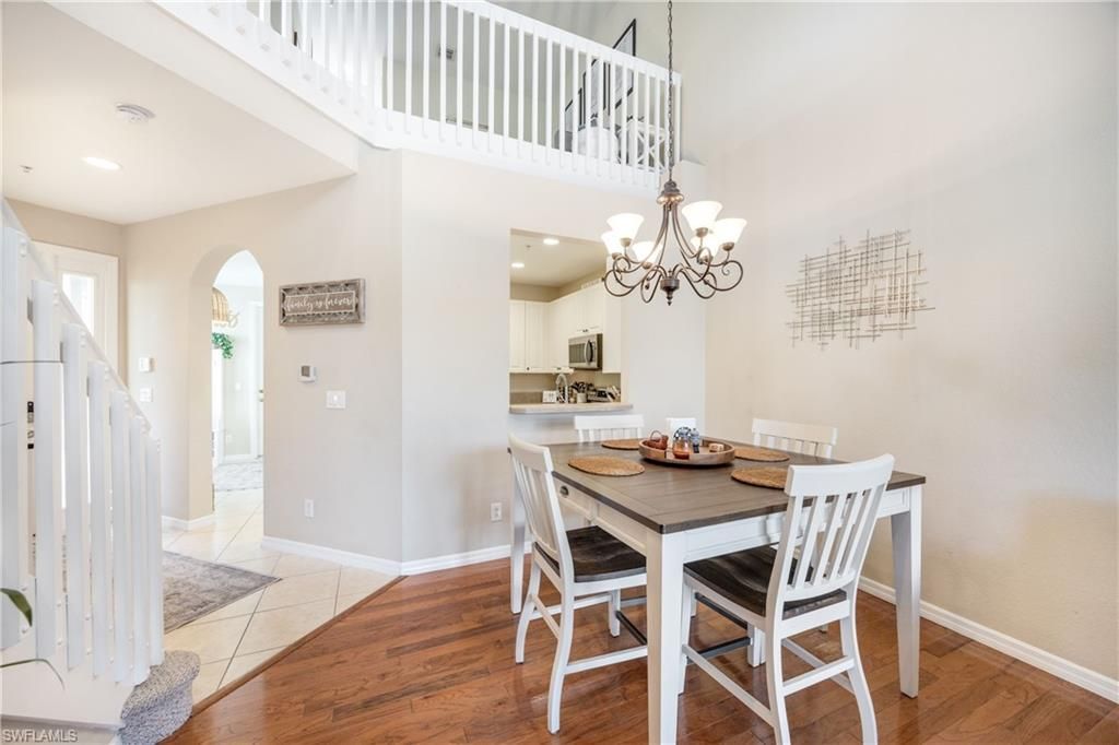 1320 Mariposa Cir, Unit 104, Naples, FL 34105 Photo