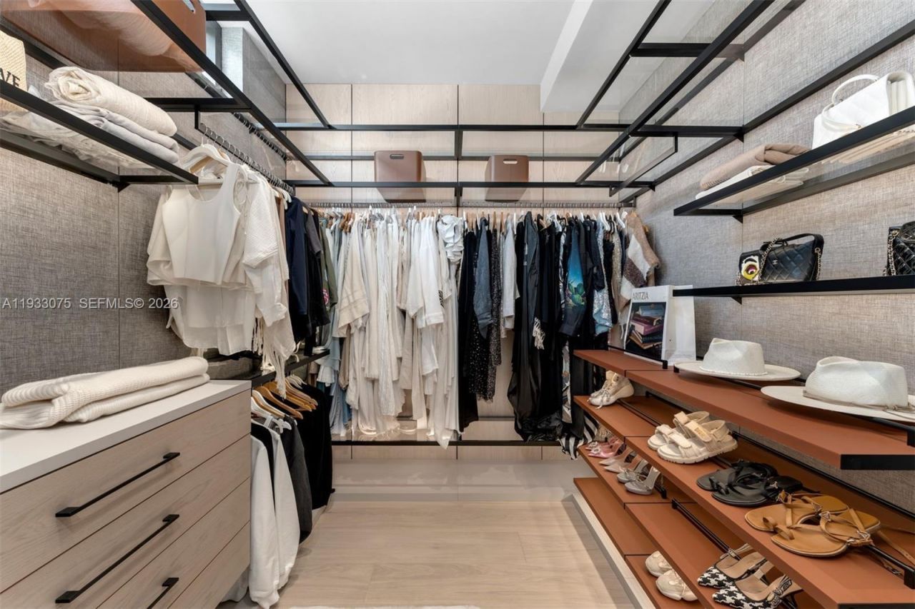 661 Melaleuca Ln, Miami, FL 33137 Photo