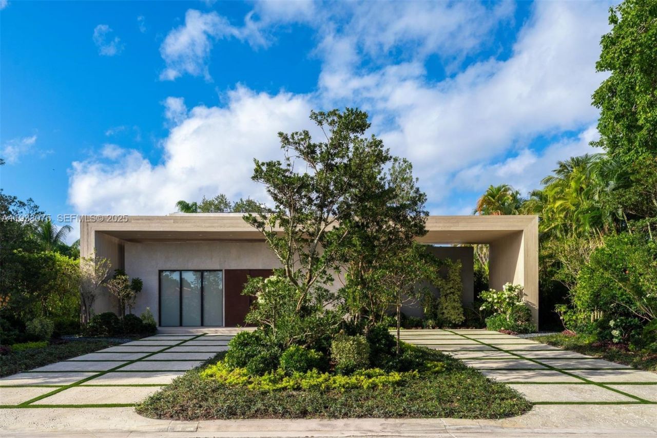 661 Melaleuca Ln, Miami, FL 33137 Photo