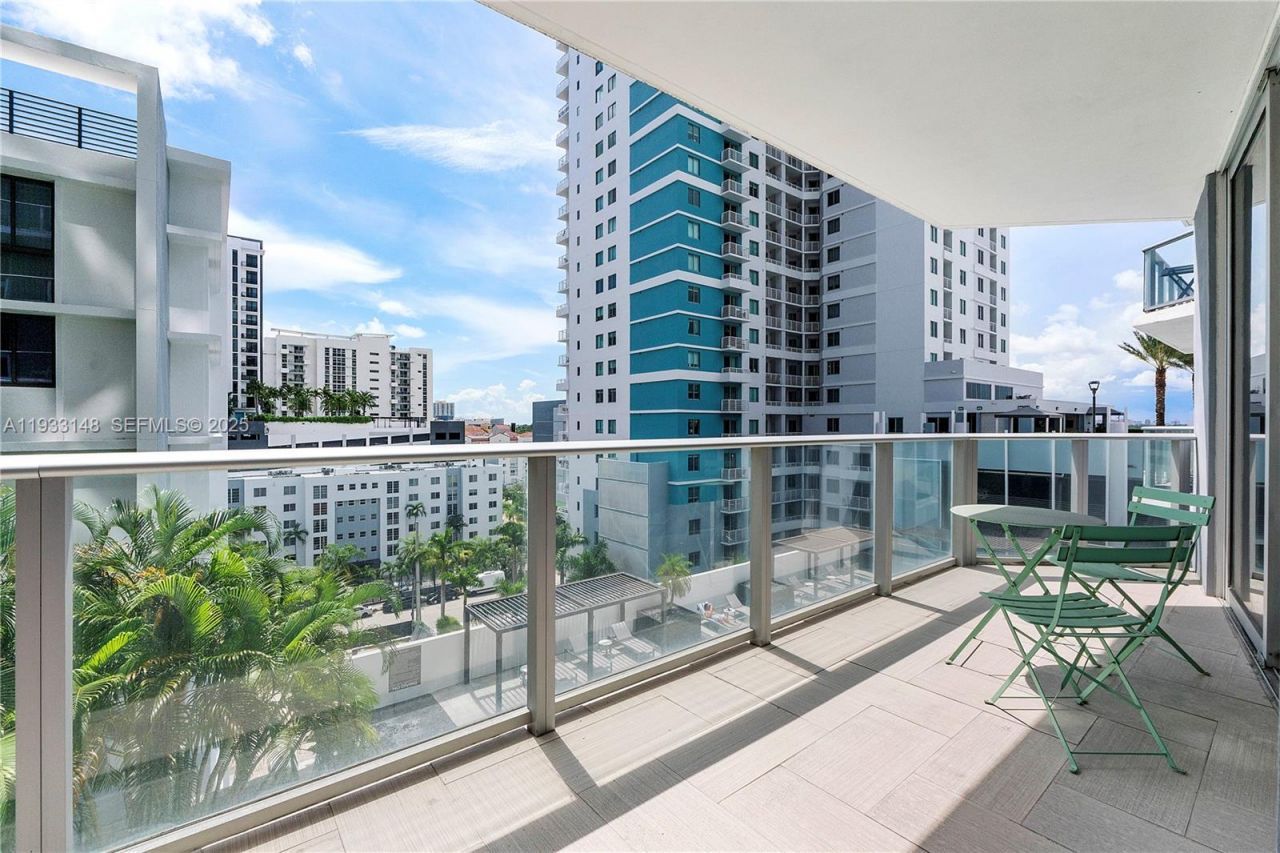 1010 SW 2nd Ave, Unit 710, Miami, FL 33130 Photo
