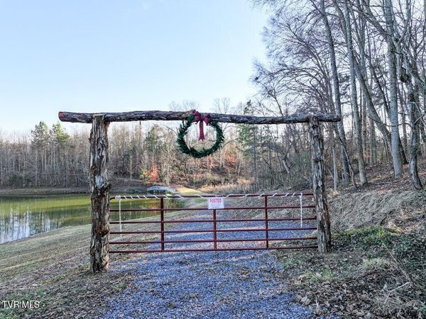 000 Williams Road, Rogersville, TN 37857