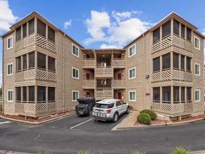 609 Hillside Dr. S, Unit E-12, North Myrtle Beach, SC 29582