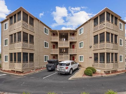 609 Hillside Dr. S North Myrtle Beach, SC 29582