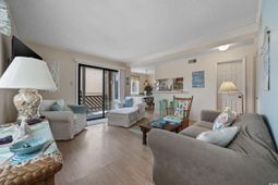 609 Hillside Dr. S photo 4