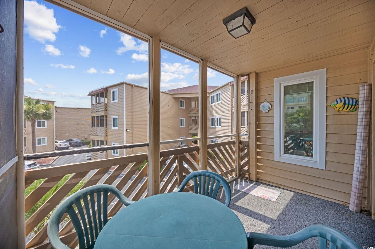 609 Hillside Dr. S Photo 5