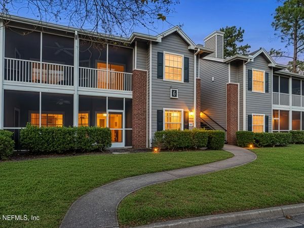 10000 GATE Parkway, Unit 613, Jacksonville, FL 32246