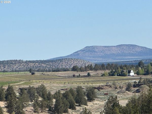 69850 NW LOWER VALLEY DR, Terrebonne, OR 97760