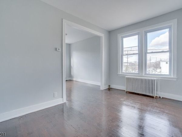 678 Liberty Ave, Unit 2, Jersey, NJ 07307