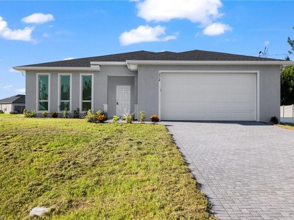 2518 NW 10th TER , CAPE CORAL, FL 33993