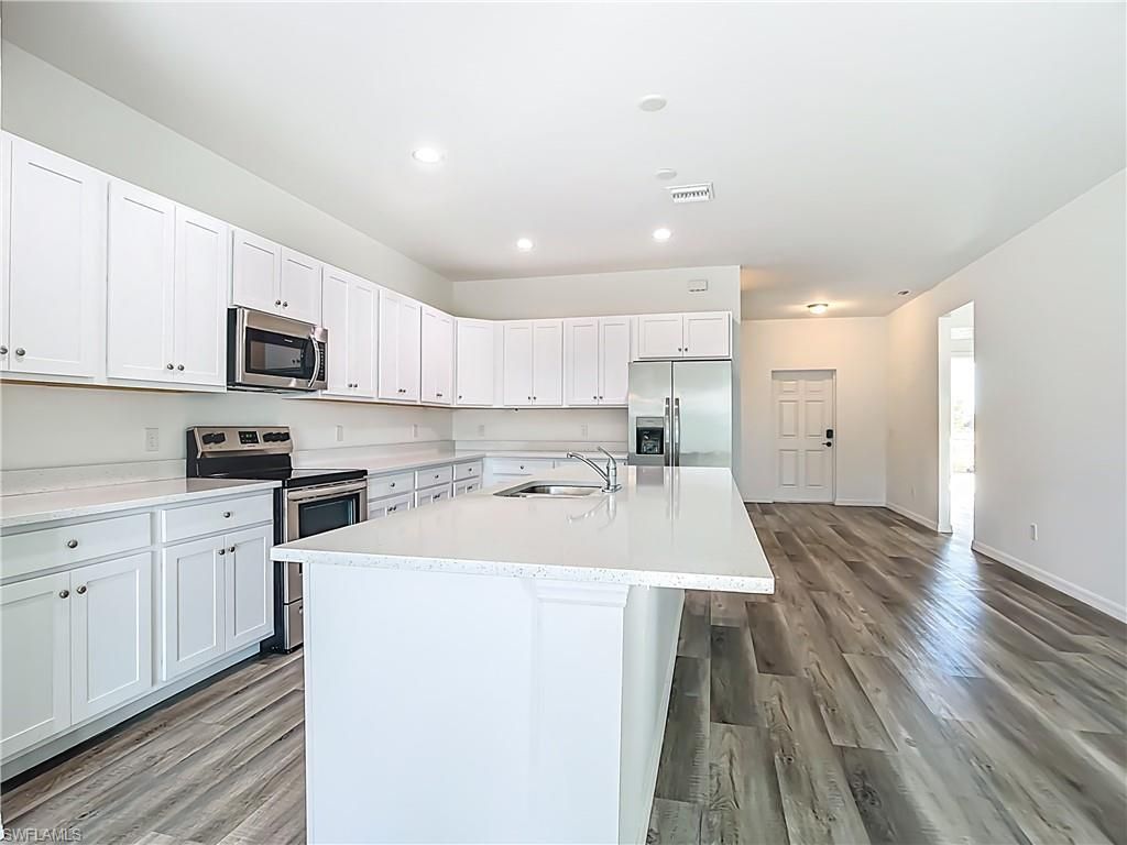 2518 NW 10th Ter , Cape Coral, FL 33993 Photo