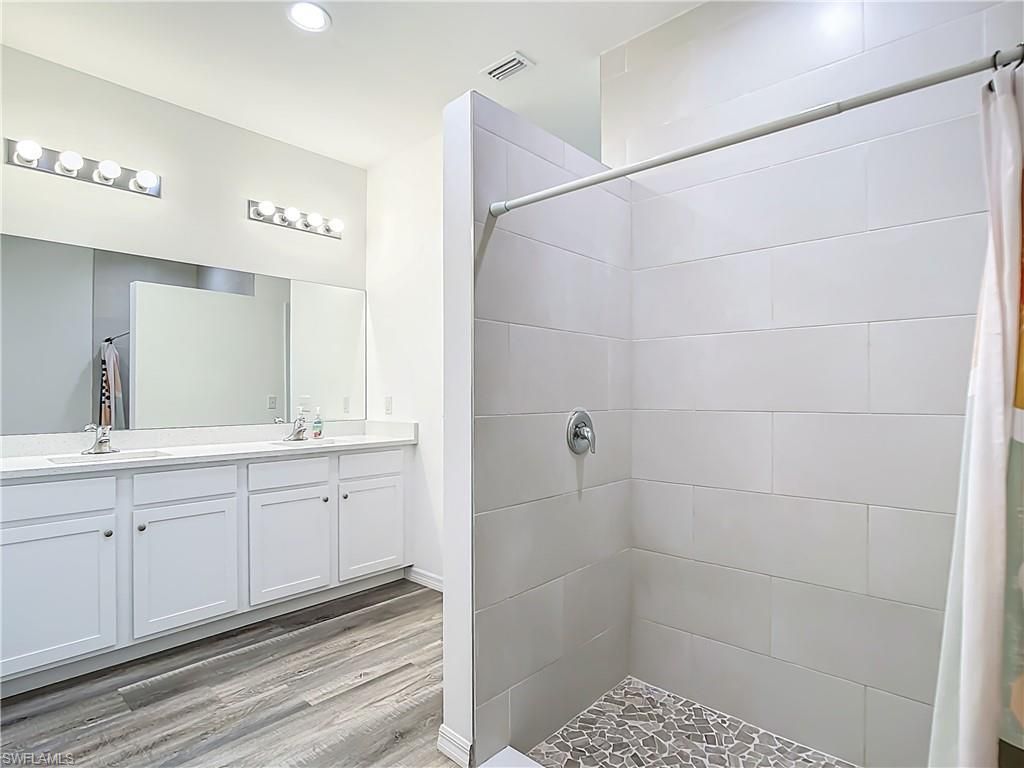 2518 NW 10th Ter , Cape Coral, FL 33993 Photo