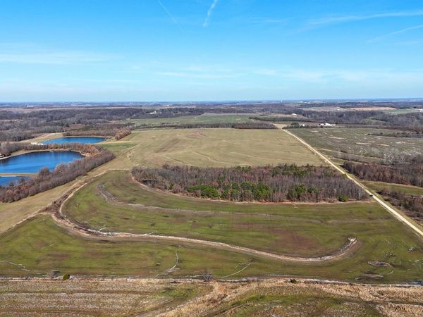 Cr 850 East, Montgomery, IN 47558