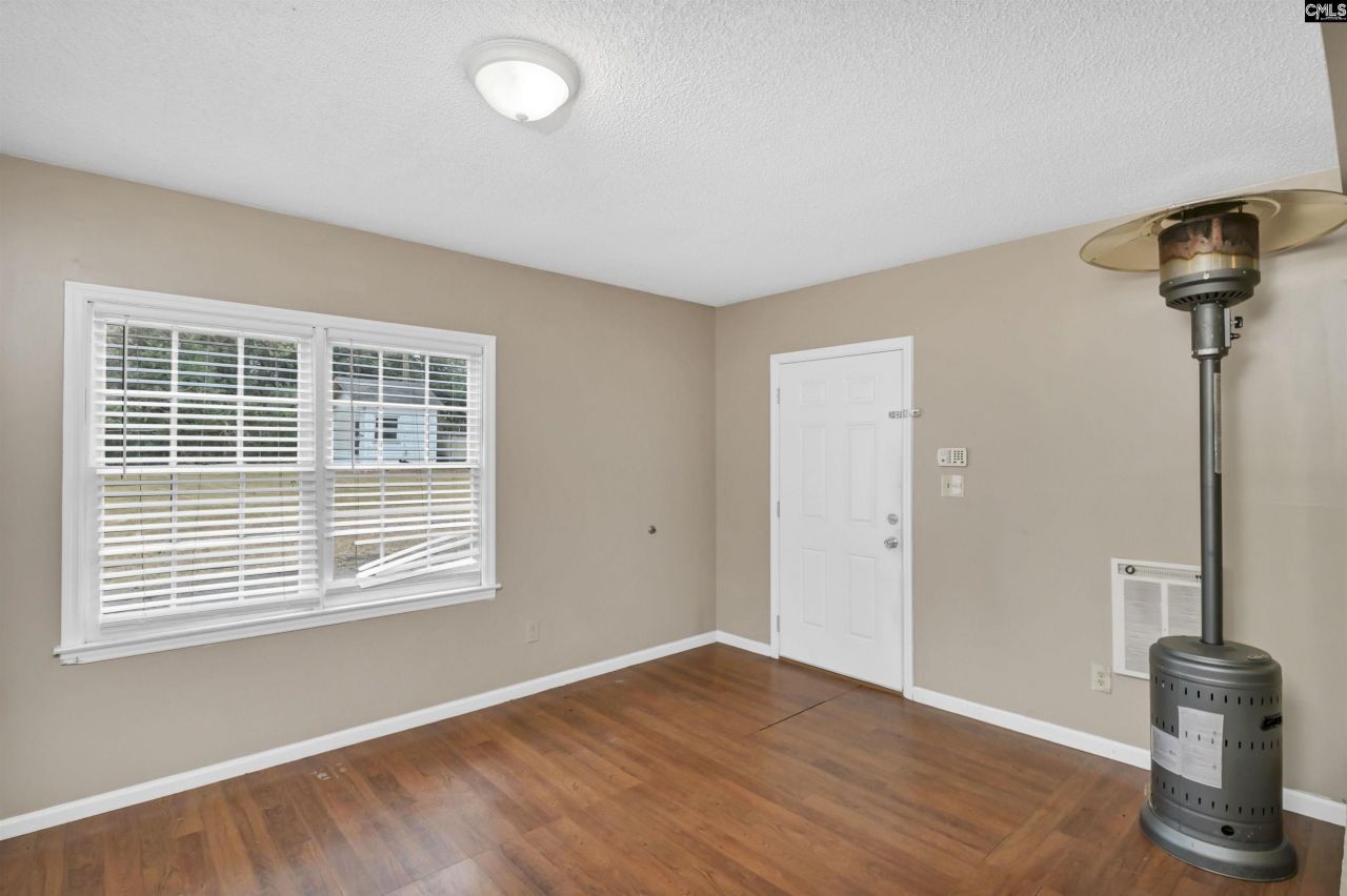 206 Partridge Drive  Photo 22