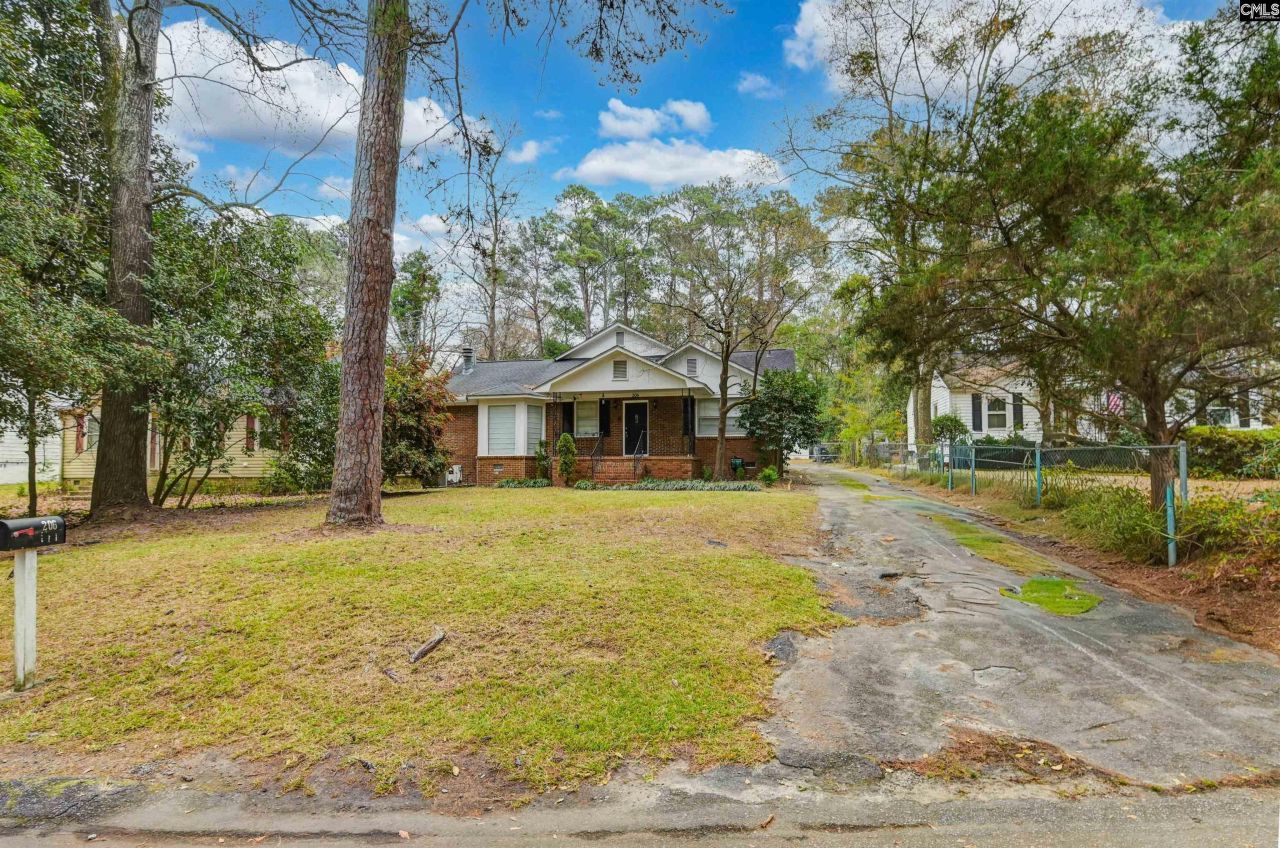 206 Partridge Drive  Photo 4