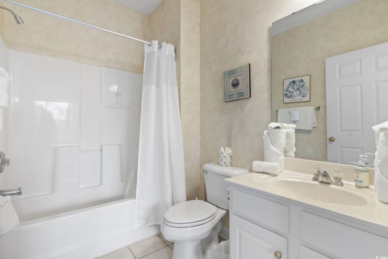 5801 Oyster Catcher Dr. Photo 16